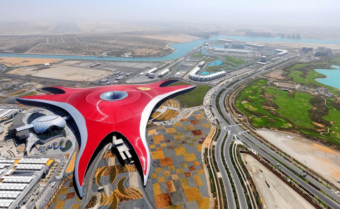 Ferrari_World_Abu_Dhabi.jpg.jpg