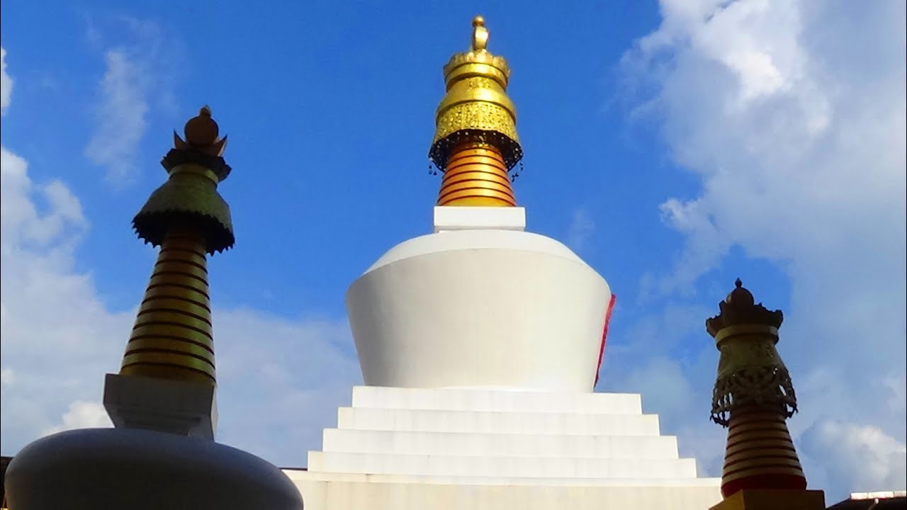Do Drul Chorten.jpg