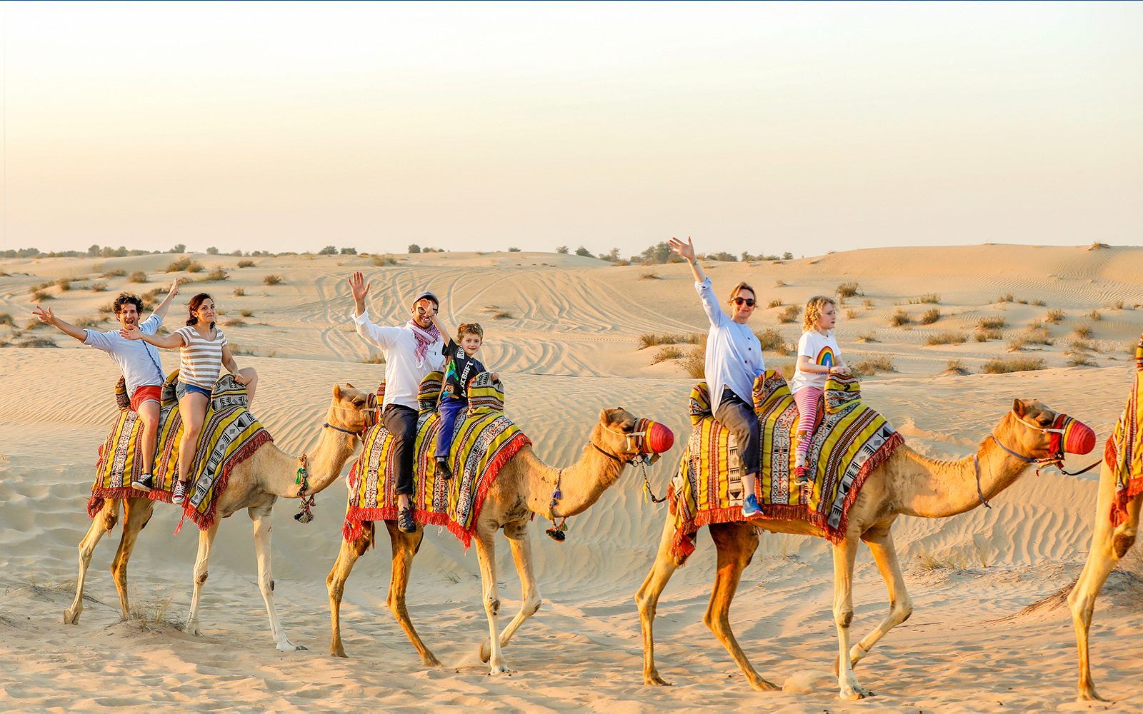47671377d6f08e9a78ed5598bf0e7d70-407-dubai-01-dubai--dubai-desert-safari_morning-desert-safari-01.jpg
